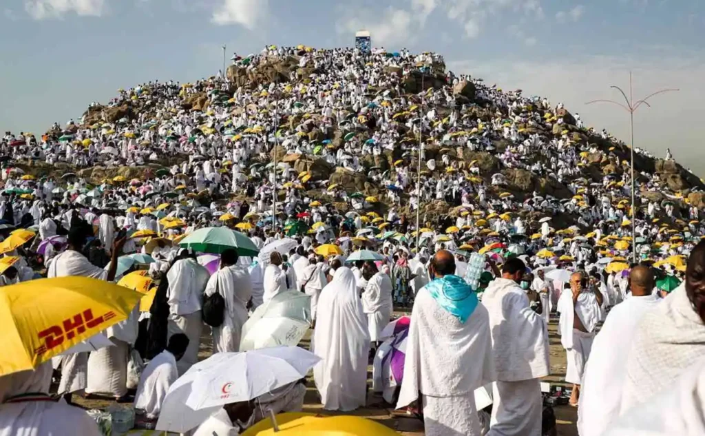 People on Jebel Arafat